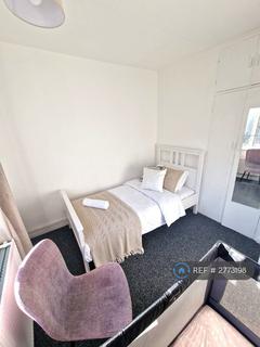 undefined, Ferryhills Close, Watford, WD19