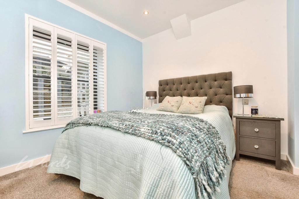Queen 6 bed 2 use