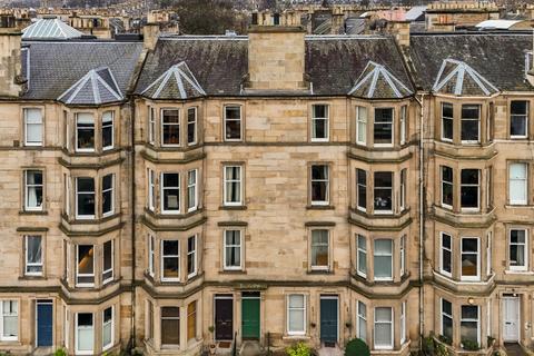 3F2,  79 Comely Bank Road, Stockbridge, Edinburgh