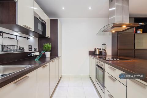 2 bedroom flat to rent, Maple Quays, London, SE16