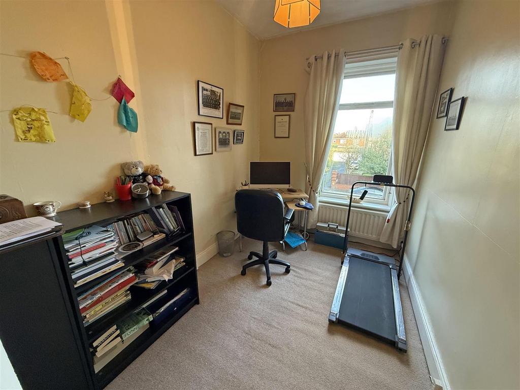 Bedroom 3.jpg