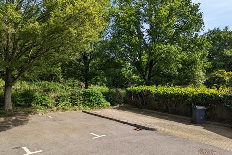 undefined, the East side of Reading Road, Heckfield, RG27