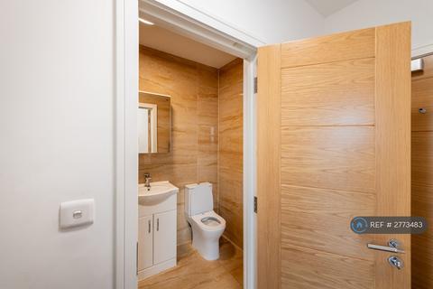 undefined, Farnsby Street, Swindon, SN1