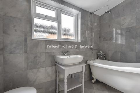 undefined, Glenthorne Road, London, N11