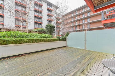 1 bedroom flat for sale, Warehouse Court, Woolwich Riverside, London, SE18