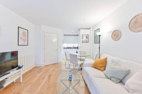 1 bedroom flat for sale, Warehouse Court, Woolwich Riverside, London, SE18