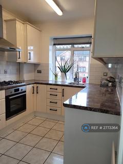 2 bedroom flat to rent, Somerton Road, London, NW2