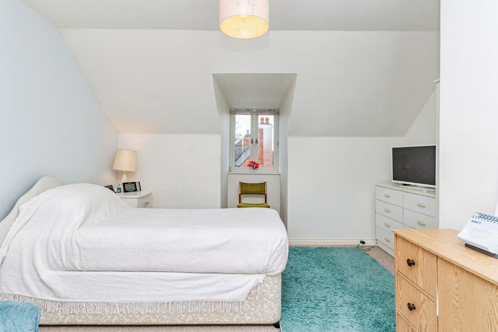 Main Bedroom