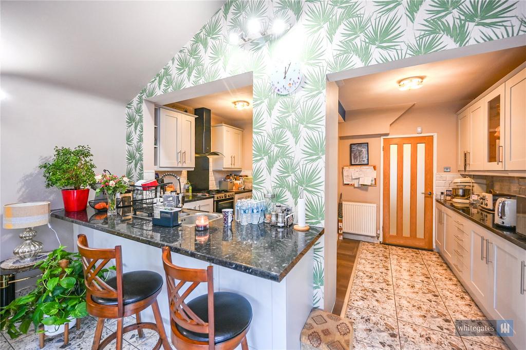Family Room/Kitchen