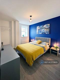 undefined, High Street, Wellingborough, NN8