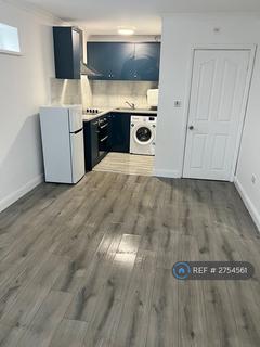 undefined, Ingleside, Colnbrook, SL3