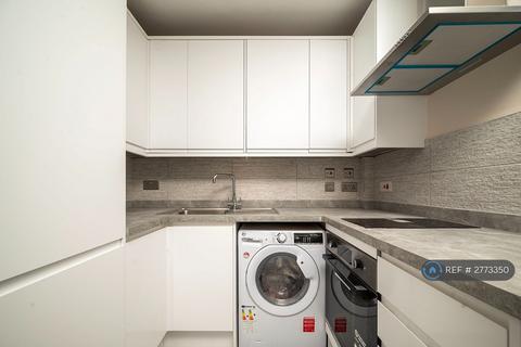 1 bedroom flat to rent, Porters Avenue, Dagenham, RM9
