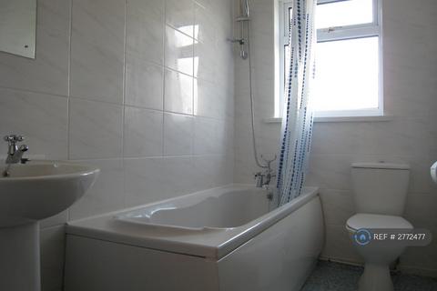 undefined, Tyersal Crescent, Bradford, BD4