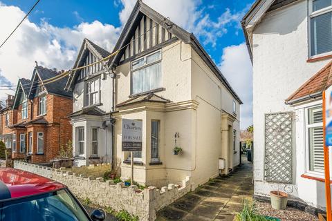 undefined, Badshot Lea Road, Badshot Lea, Farnham, Surrey, GU9