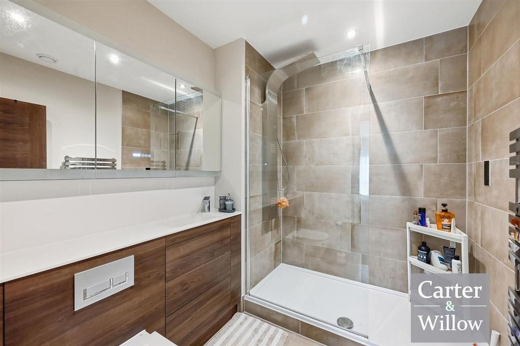 En suite shower room