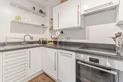 1 bedroom flat to rent, Borough Road, London SE1