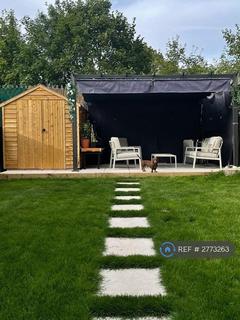 2 bedroom flat to rent, Ferndale Road, London, SW4