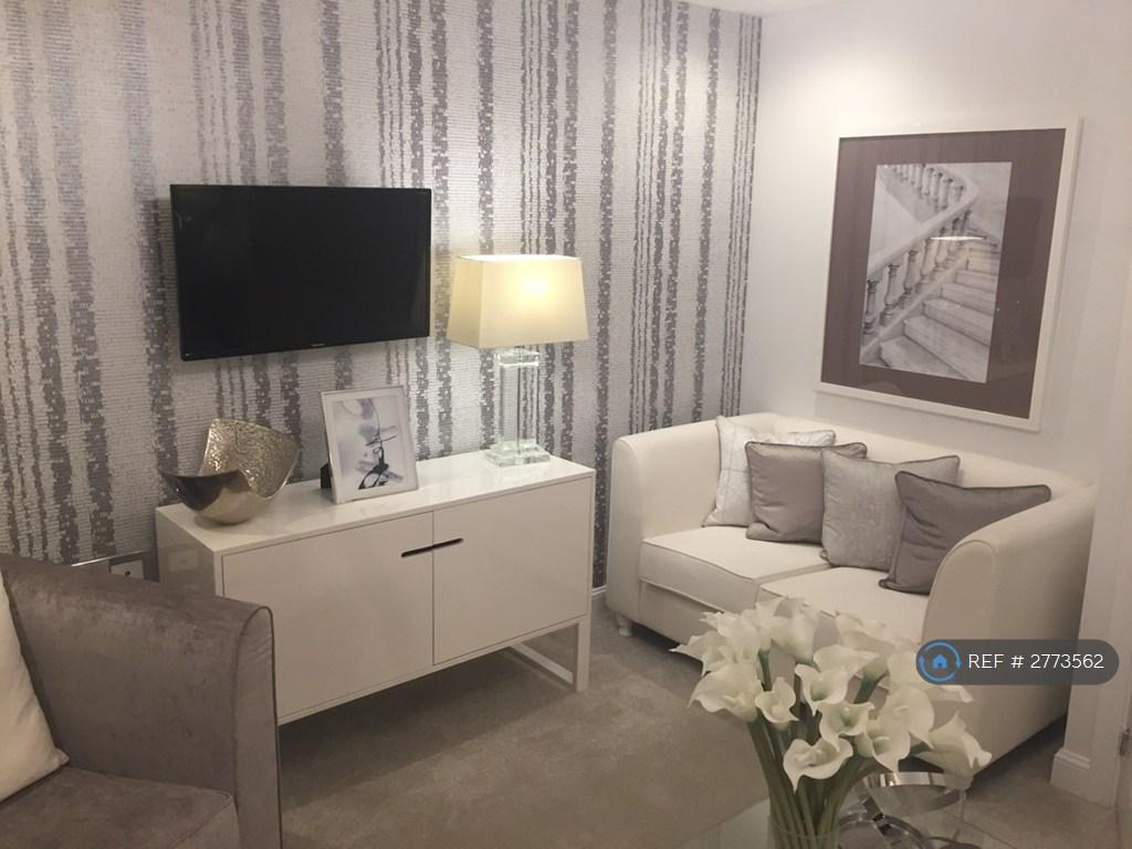 1st Floor Living Area