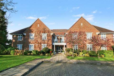 2 bedroom flat for sale, 32 Gills Hill, Radlett WD7