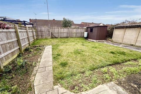 4 bedroom semi-detached bungalow for sale, Medina Way, Meadowcroft, Swindon