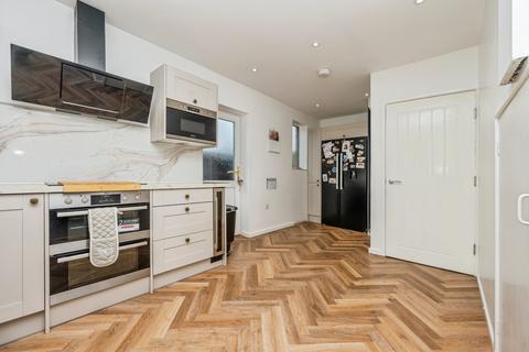 undefined, Wilton Avenue, Kidderminster, DY11