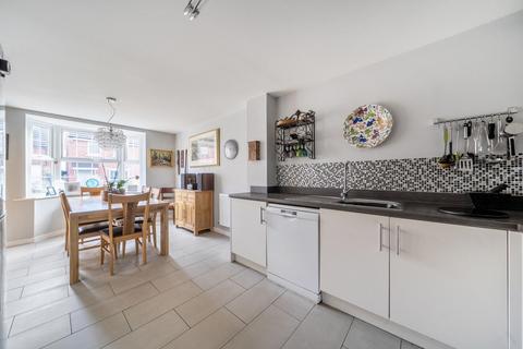 undefined, Exeter EX1