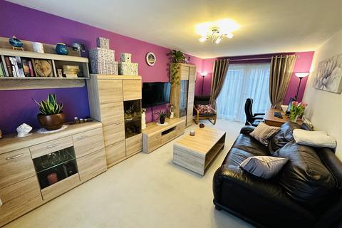 undefined, Palm House Drive, Selby