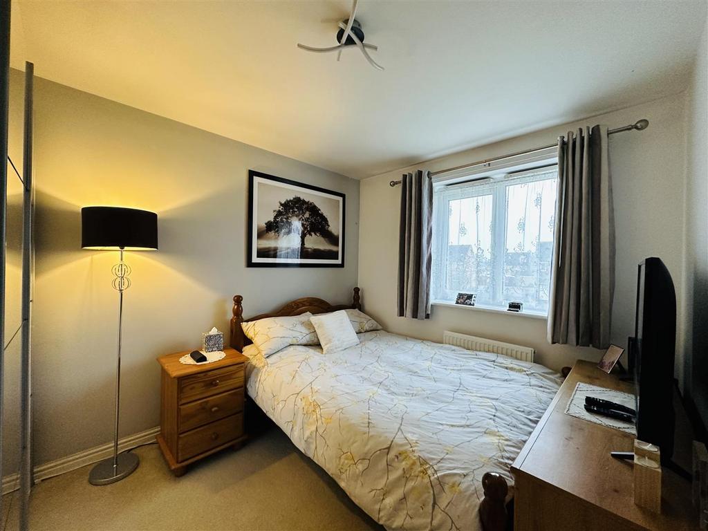 Bedroom2.jpg
