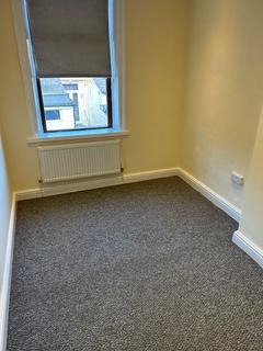 3 bedroom terraced house to rent, Lionel Street, Burnley BB12