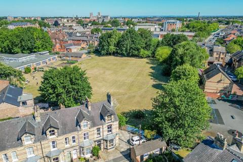 5 bedroom end of terrace house for sale, Howard Street, York