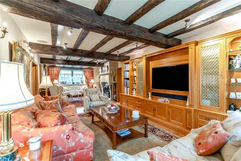 3 bedroom detached house for sale, Bondgate, Harewood, Leeds, West Yorkshire