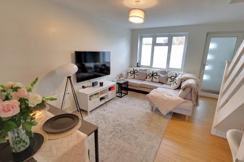 2 bedroom semi-detached house for sale, Drayton Place, Totton, Southampton