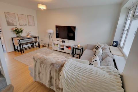 2 bedroom semi-detached house for sale, Drayton Place, Totton, Southampton