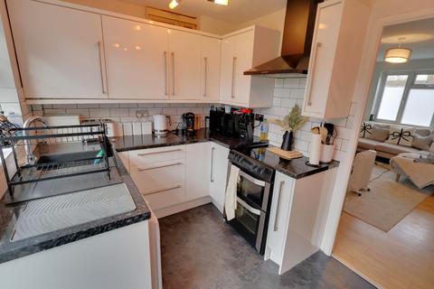 2 bedroom semi-detached house for sale, Drayton Place, Totton, Southampton