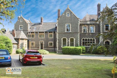 Stoneleigh Manor,  Stoneygate Road, Leicester LE2