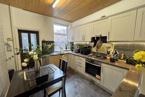 undefined, Hamilton Road, Longsight