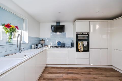 4 bedroom detached bungalow for sale, Jenned Road, Arnold, NG5