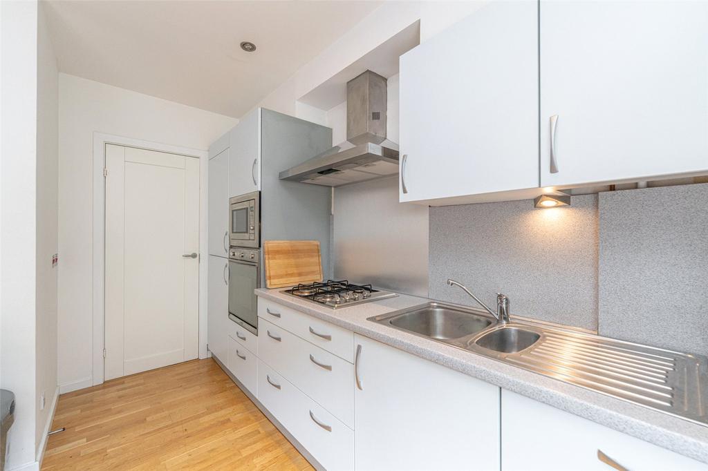 Kitchen Alt