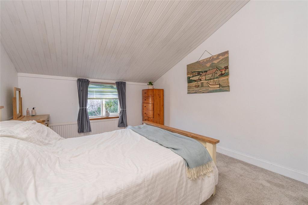 Bedroom 1 Alt