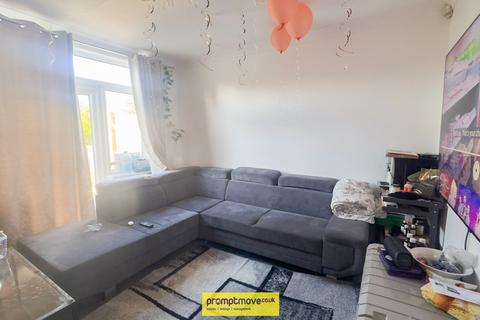 undefined, Wychwood Avenue Luton LU2 7HT