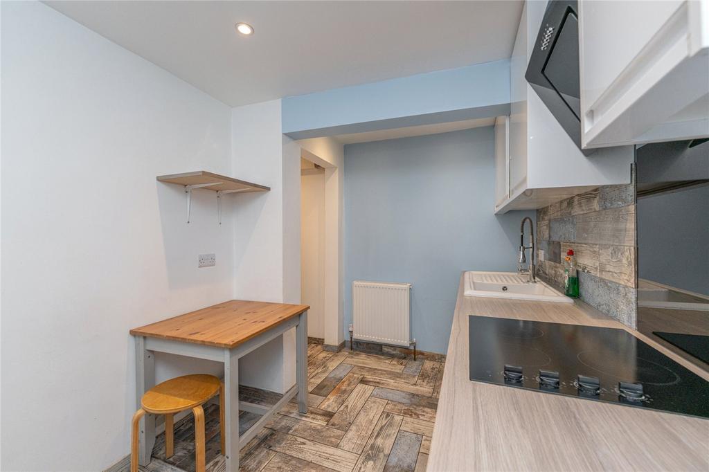 Kitchen Alt