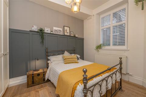 2 bedroom flat for sale, Wardie Steps, Edinburgh EH5