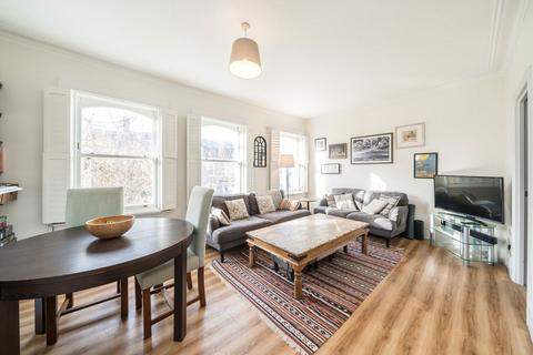 3 bedroom flat for sale, St. Luke's Avenue, London SW4