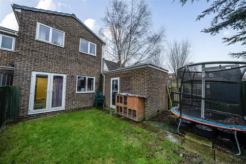 3 bedroom semi-detached house for sale, Bridle Close