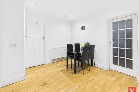 undefined, Hill Crescent, Bedford MK43