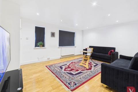undefined, Hill Crescent, Bedford MK43