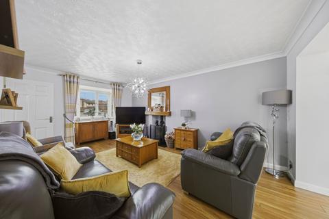 3 bedroom detached house for sale, Raleigh Close, Old Hall, WA5