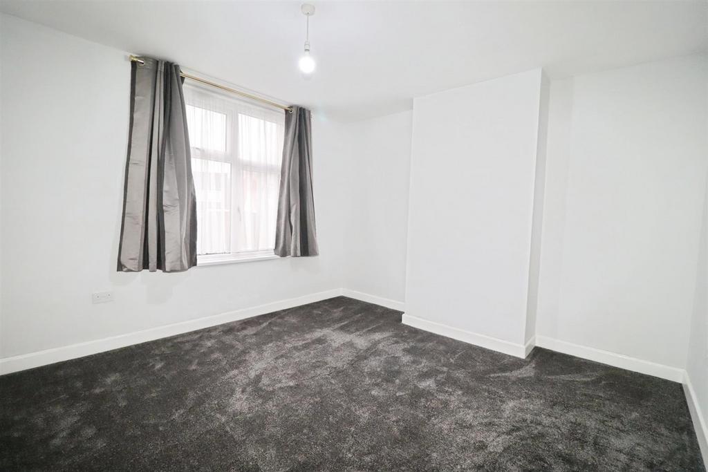 6351d901-Bedroom.JPG