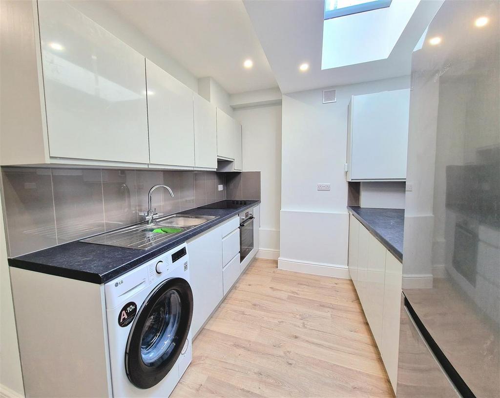 Kitchen.jpg