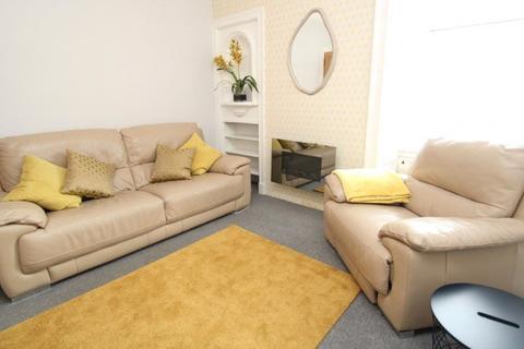 Roseburn Street, Roseburn, Edinburgh, EH12
